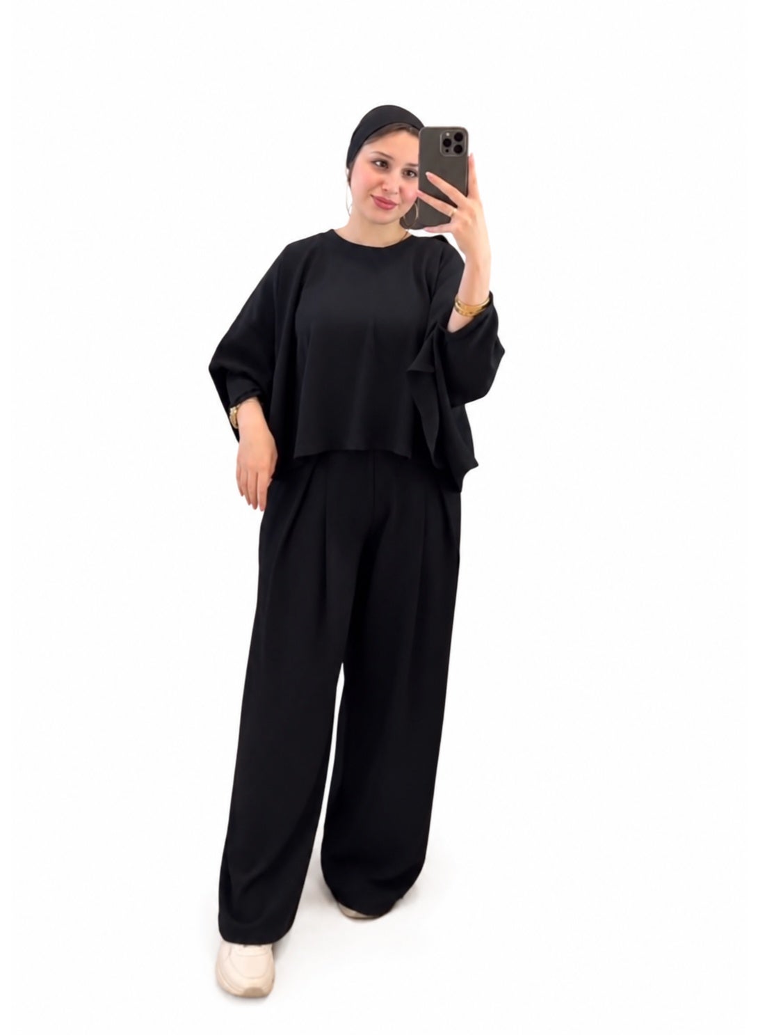 سوت حريمي 3 قطع بلاوزة بن شو فراشة كاجوال أنيقة خامة كتان جلاكسي مستورد عالي الجودة مقاس وان سايز مناسب من 70 إلى 85 كجم